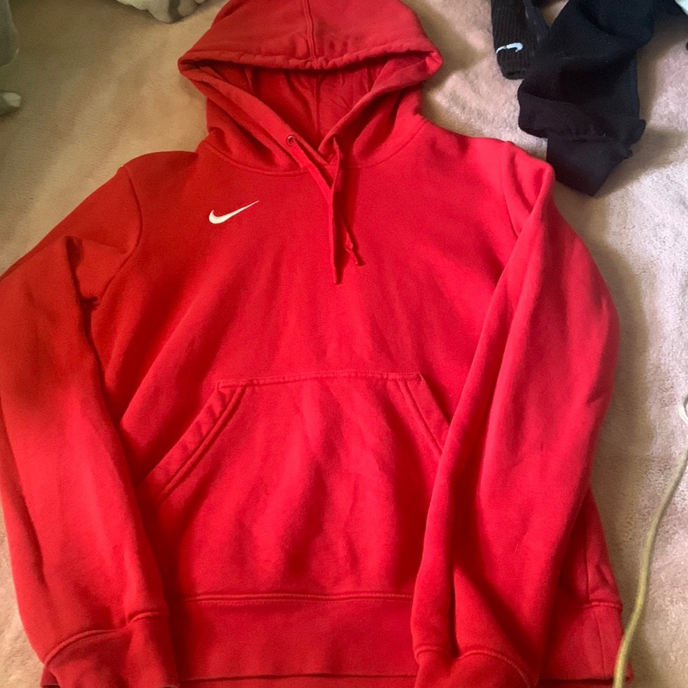 nike hoodie